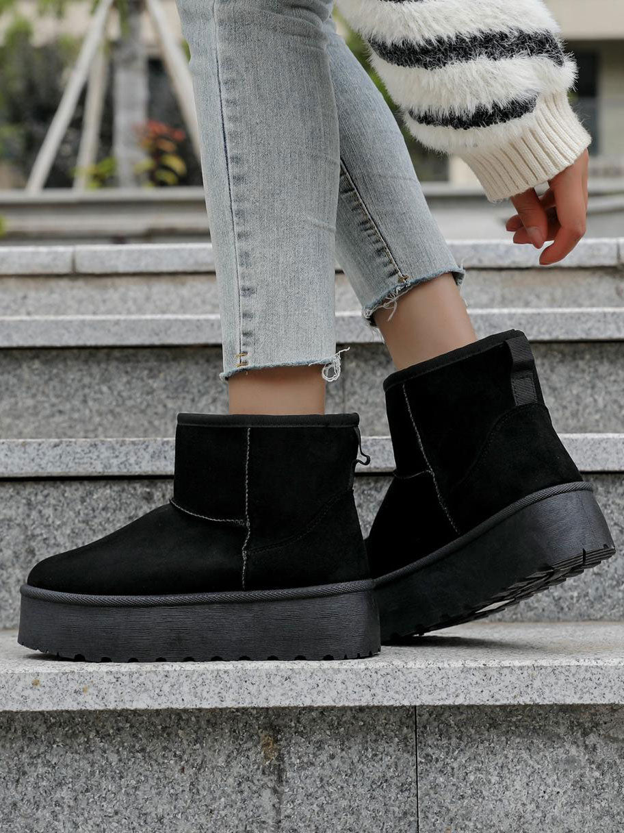 Jovana - Bamsestøvler i ruskindslook med plateausål